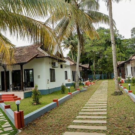 Winterfeel Venice Resort Alappuzha Екстериор снимка