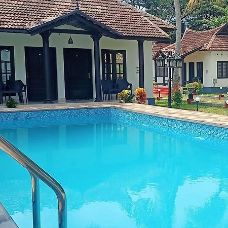 Winterfeel Venice Resort Alappuzha Екстериор снимка